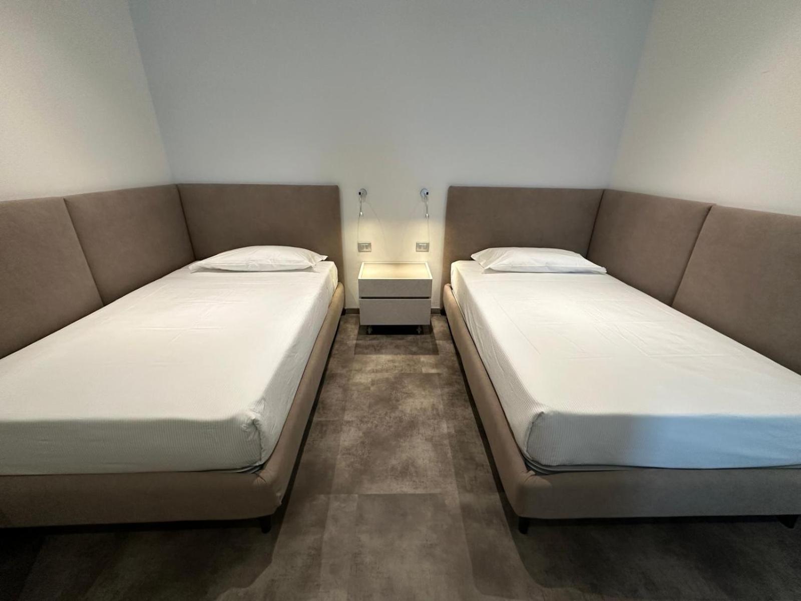 Hotel Cruise 4*