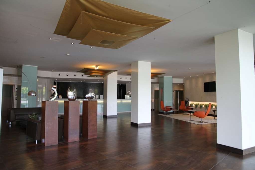 Cruise Hotel Lucino