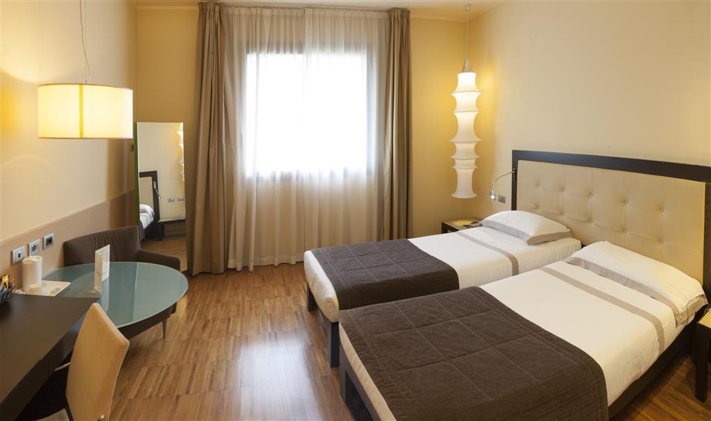 Cruise Hotel Lucino
